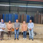 DPMPTSP MALUKU TENGAH LAKUKAN KEGIATAN PELAYANAN PERIZINAN BERUSAHA “PAPALELE” DI KECAMATAN SALAHUTU